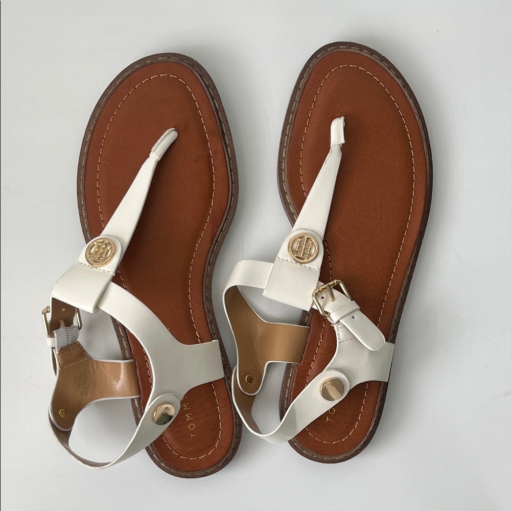 Tommy Hilfiger Bennie White and Brown Thong Flat Sandals - Picture 3 of 7